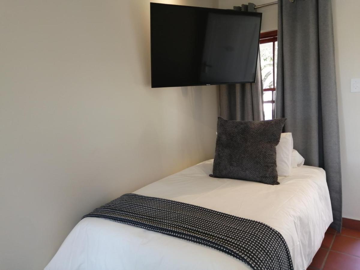 Monte Rosa Guesthouse Rawsonville Esterno foto